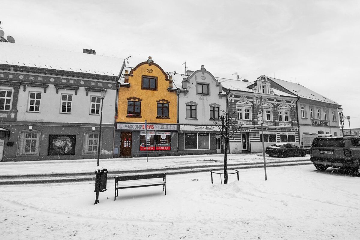 Prodej rodinného domu 250 m², pozemek 304 m², Jirkov – fotka 1 z 3