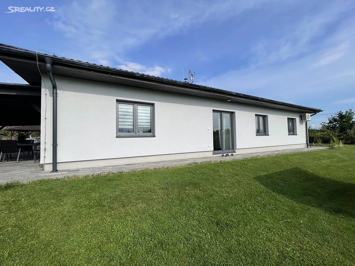 Prodej rodinného domu 160 m², pozemek 2000 m² – pohled 4