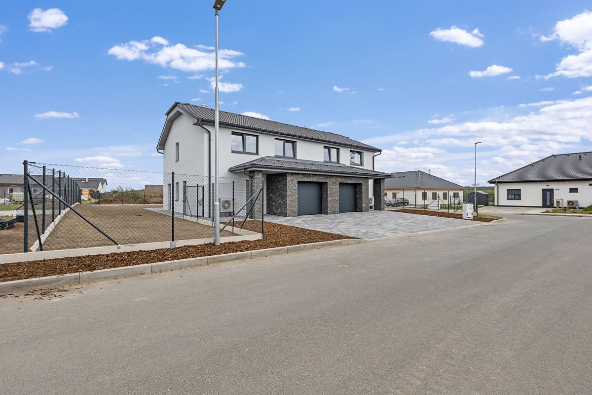 Prodej rodinného domu 140 m², pozemek 510 m² – fotografie 4