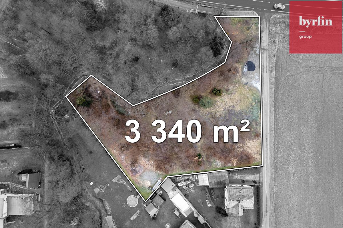 Prodej stavebního pozemku 3340 m² – fotografie 2