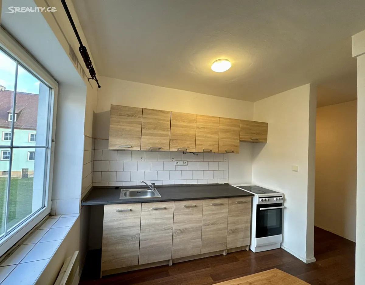 Pronájem bytu 2+kk 47 m², Děčín