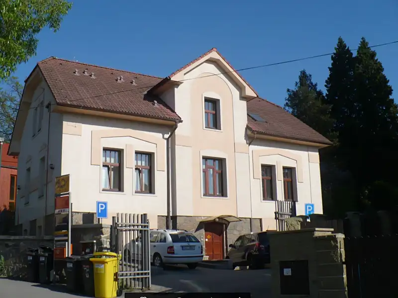 Pronájem obchodního prostoru 54 m², Mnichovice – náhled fotky 1