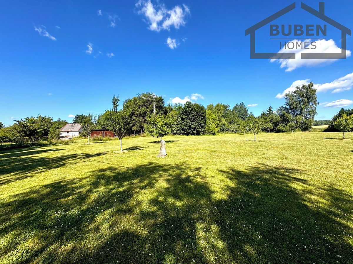 Prodej stavebního pozemku 4553 m² – fotografie 2
