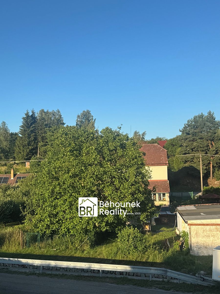 Prodej vícegeneračního domu 339 m², pozemek 1436 m² – fotografie 3