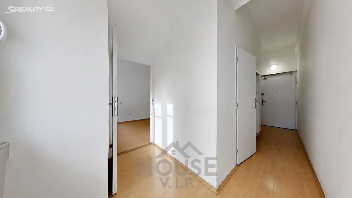 Pronájem bytu 2+1 53 m², Praha