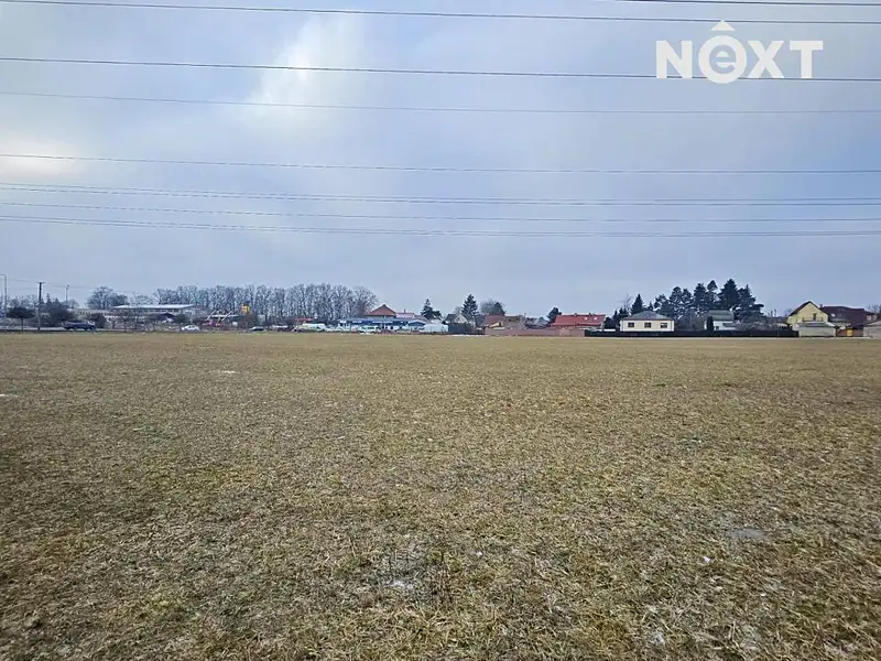 Prodej stavebního pozemku 3336 m², Chrášťany – náhled fotky 2
