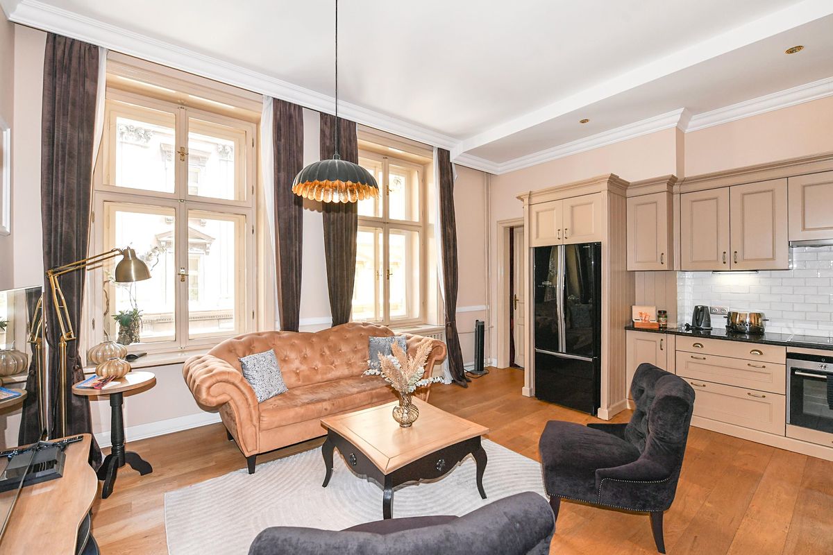 Pronájem bytu 4+kk 96 m² – fotografie 3