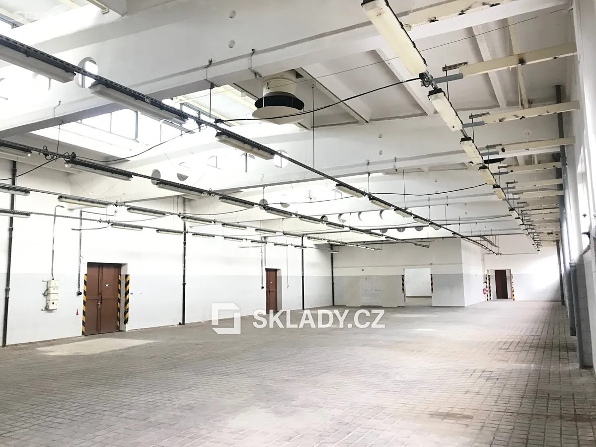 Pronájem skladového prostoru 500 m² – pohled 6
