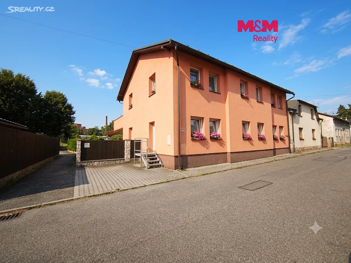 Pronájem obchodního prostoru 83 m², Staré Město