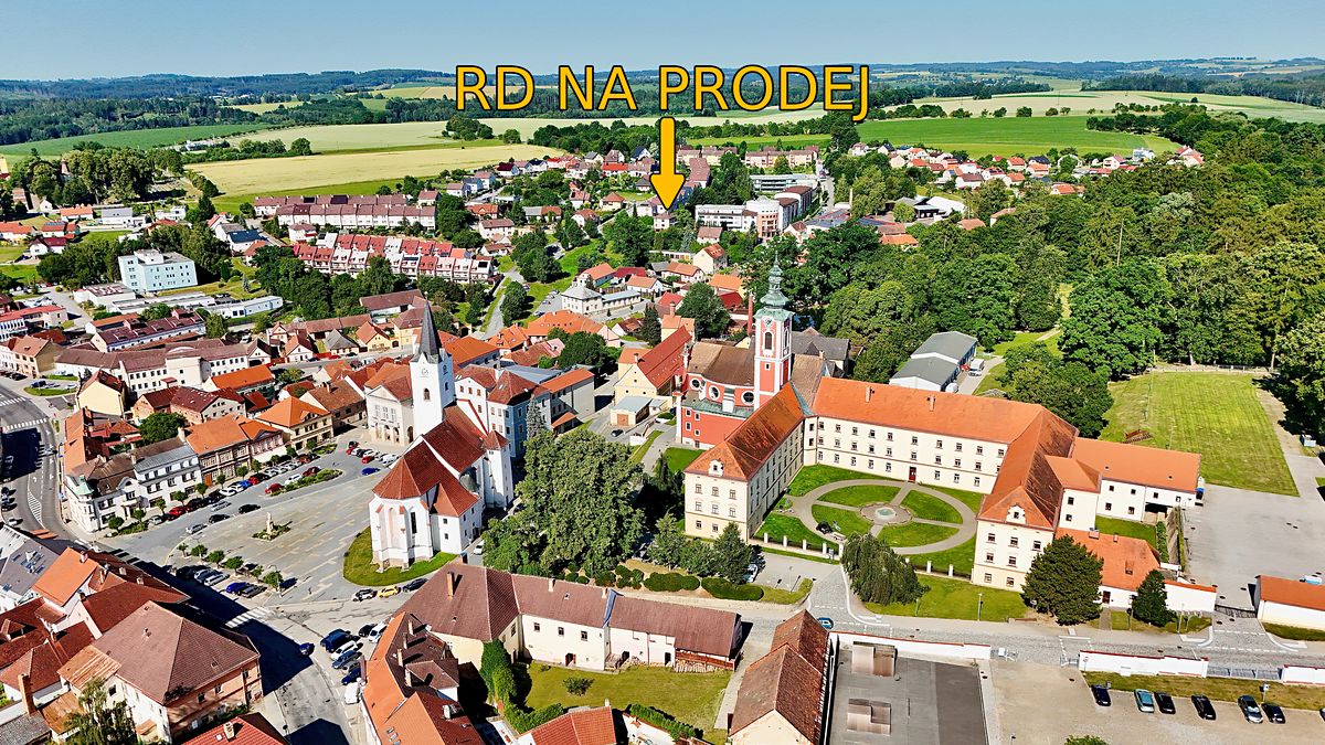 Prodej vícegeneračního domu 191 m², pozemek 1168 m² – fotografie 3