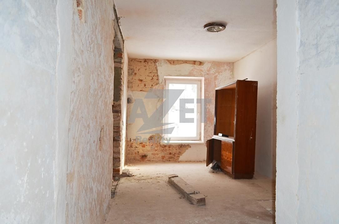 Prodej rodinného domu 210 m², pozemek 463 m² – fotografie 3
