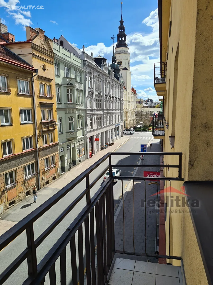 Pronájem bytu 2+1 56 m² – pohled 5