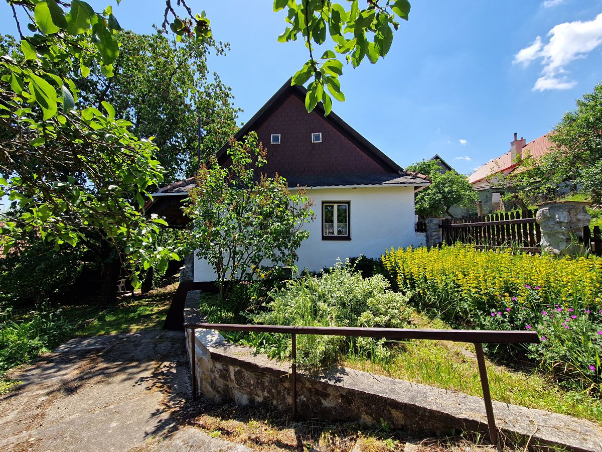 Prodej chalupy 115 m², pozemek 352 m²
