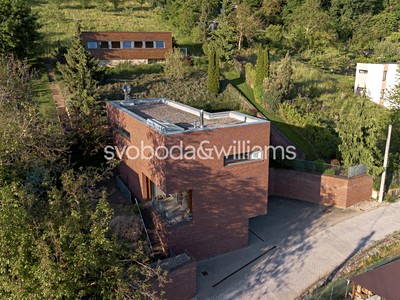 Prodej  rodinného domu 230 m², pozemek 2 058 m²