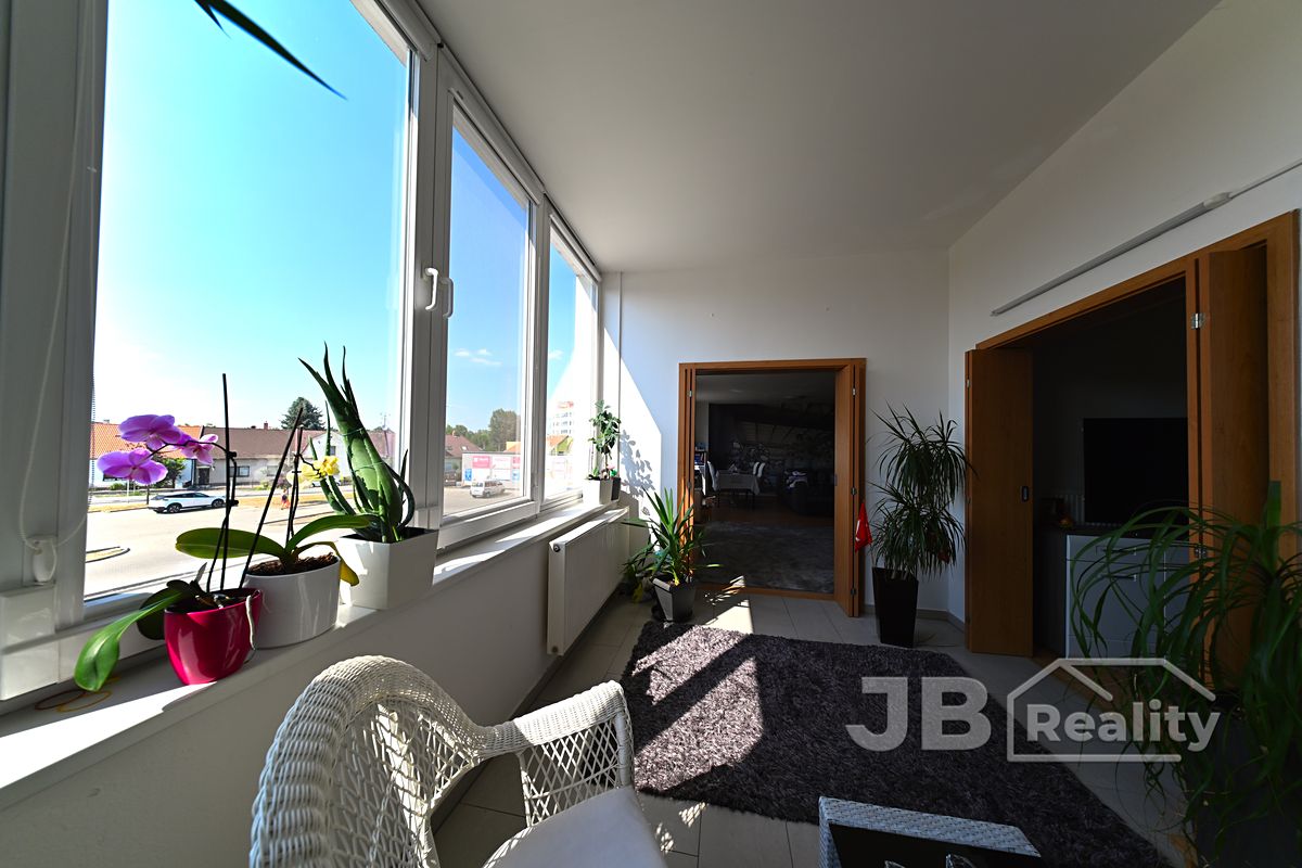 Prodej bytu 3+kk 145 m² – fotografie 2