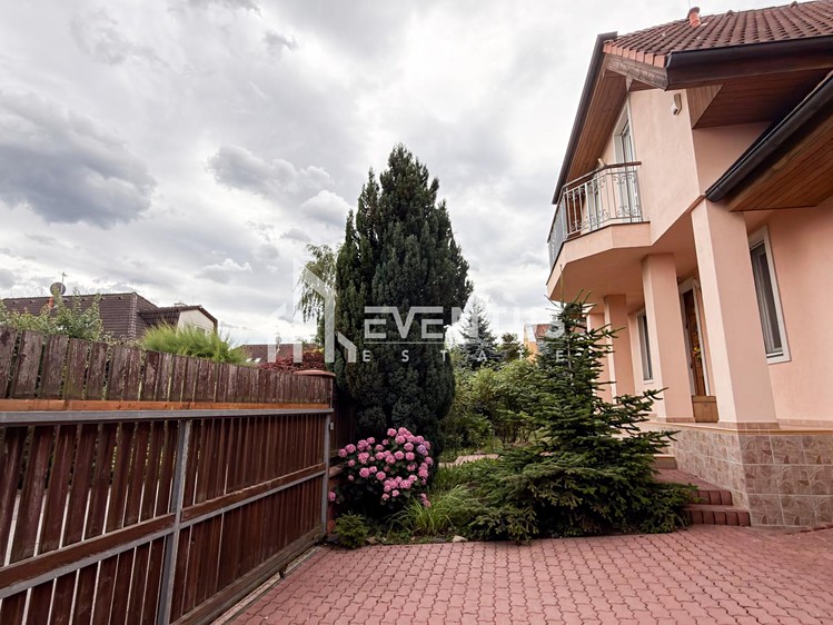 Будинок на продаж, 300 м² (29 з 36)