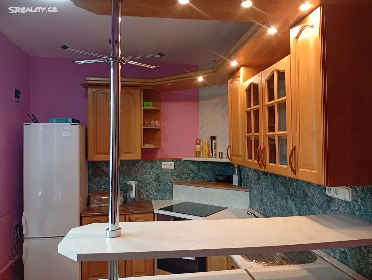 Pronájem bytu 2+1 56 m², Uherské Hradiště