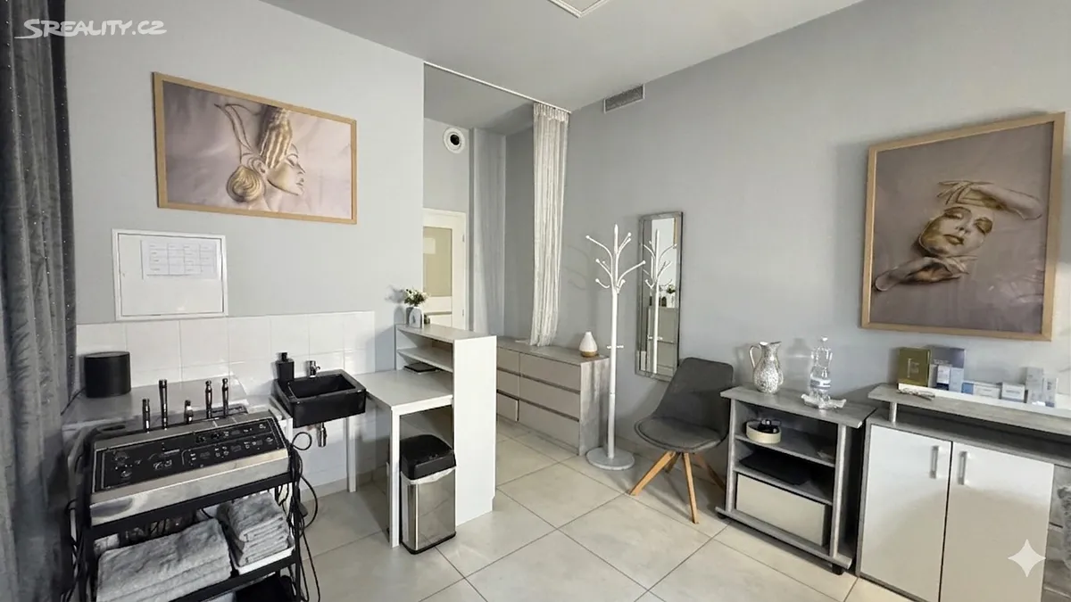 Pronájem obchodního prostoru 19 m², Praha