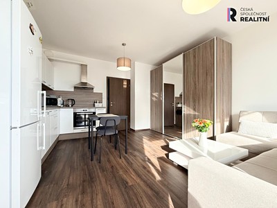 Pronájem bytu 1+kk 27 m²