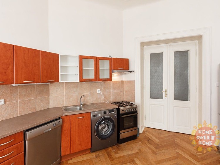 Pronájem bytu 3+kk, 83 m² (10 z 12)