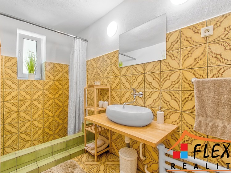 Prodej domu, 241 m² (15 z 32)