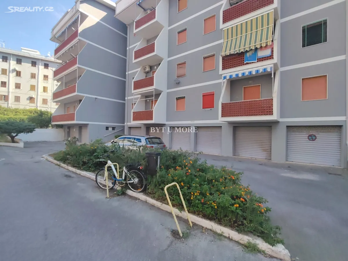 Prodej bytu 2+kk 45 m², Scalea