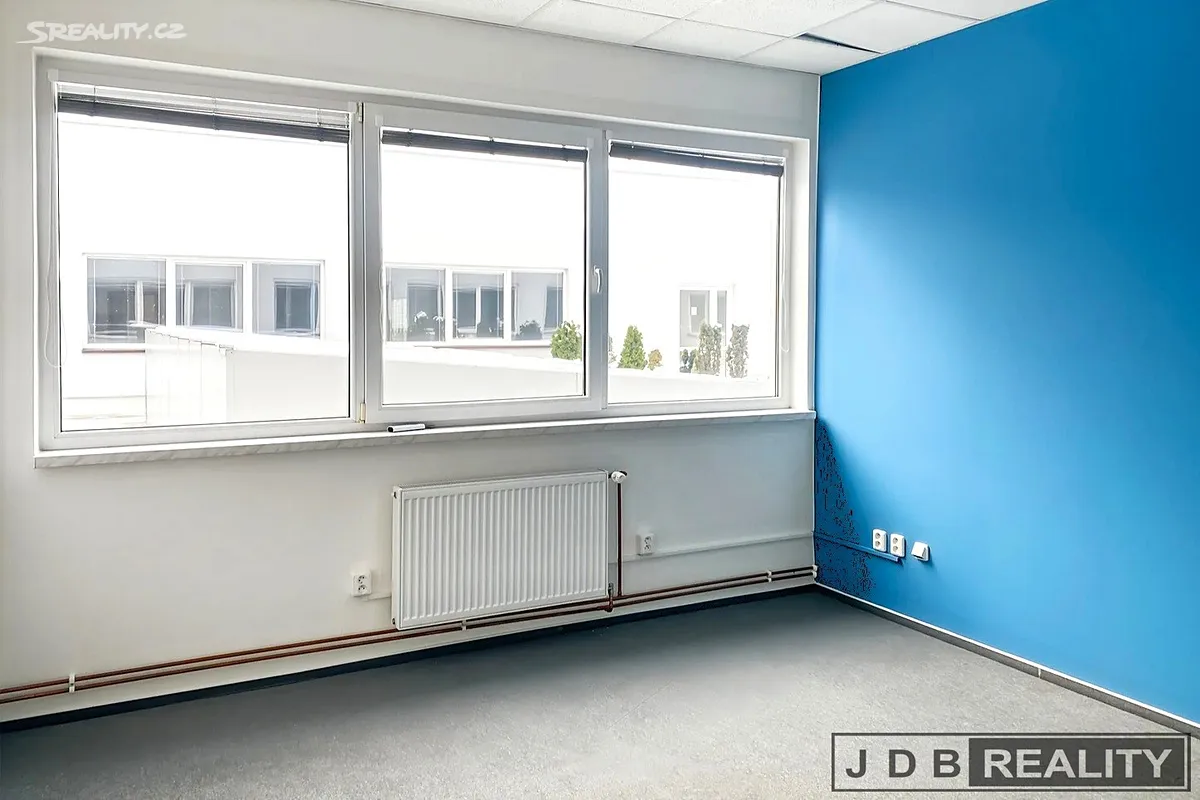 Pronájem kanceláře 20 m² – pohled 4