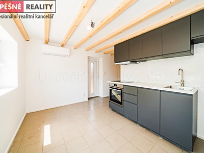 Prodej  rodinného domu 57 m², pozemek 117 m²