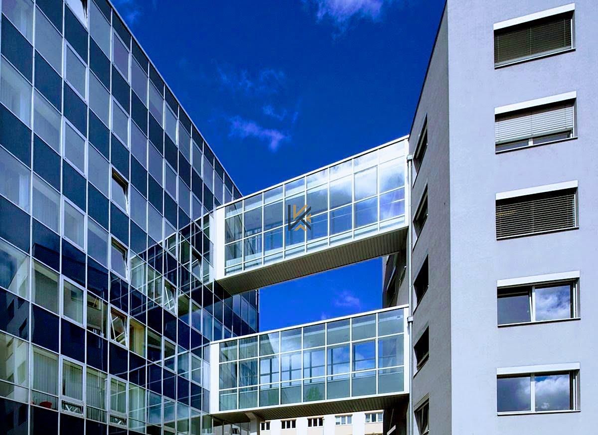 Pronájem kanceláře 183 m²