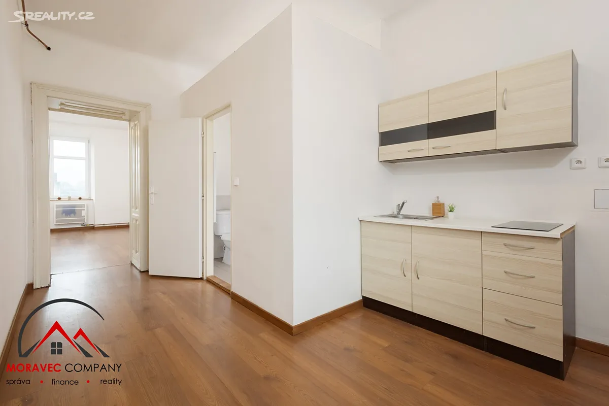 Pronájem bytu 1+1 37 m² – pohled 3