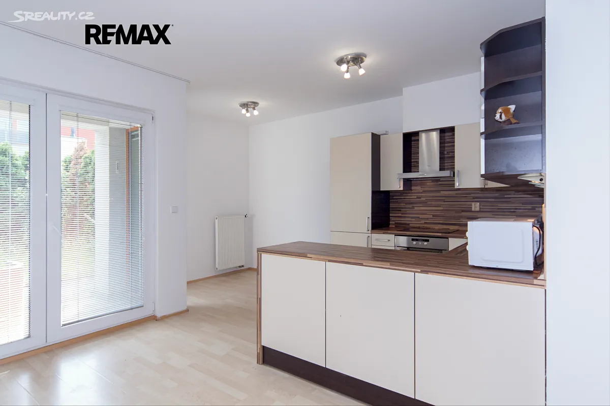 Pronájem bytu 2+kk 52 m² – pohled 5