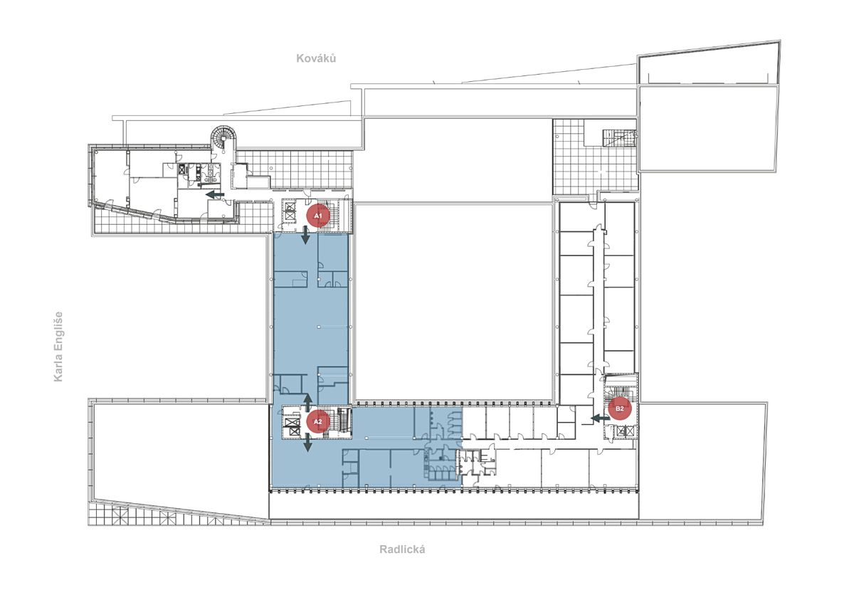 Pronájem kanceláře 607 m² – fotografie 3