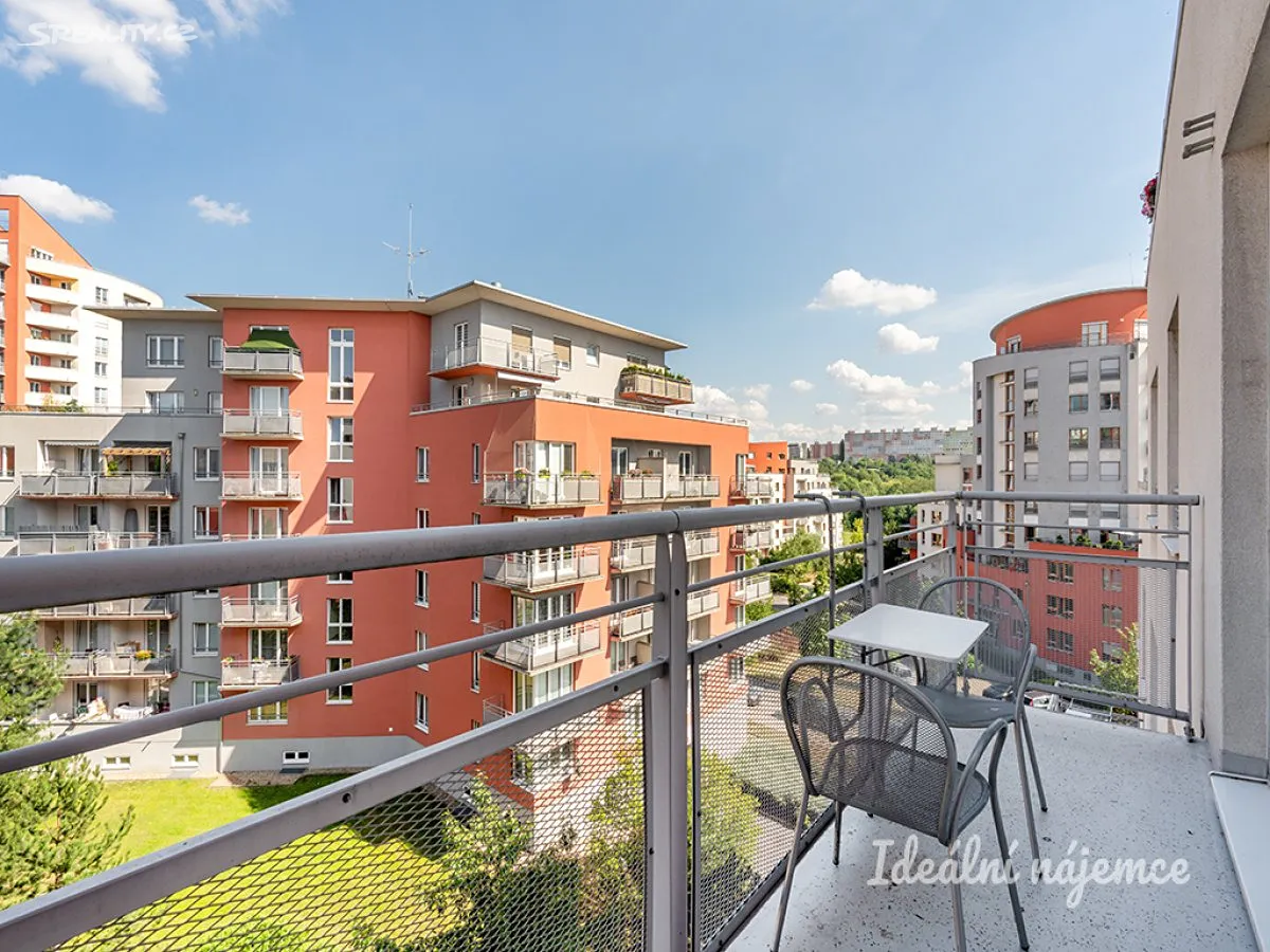 Pronájem bytu 2+kk 52 m², Praha