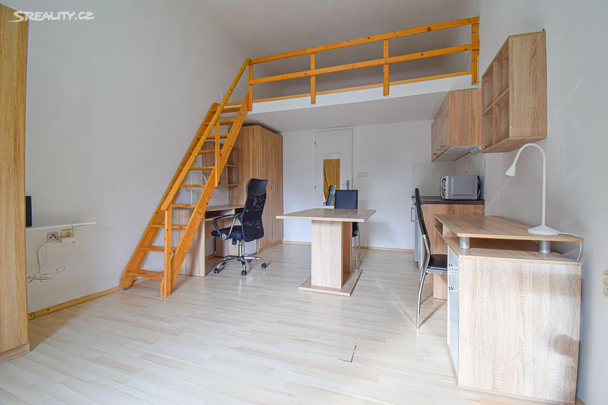 Pronájem bytu 1+kk 21 m²