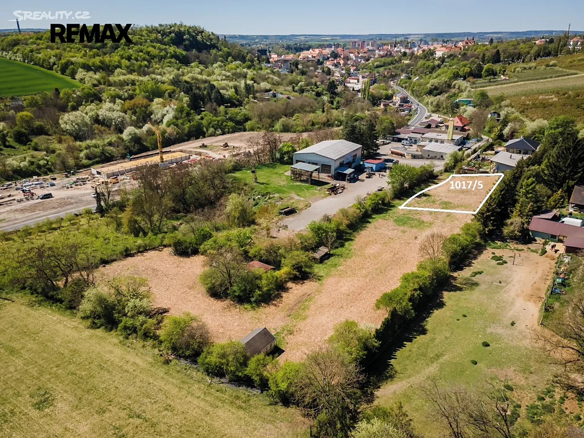Prodej stavebního pozemku 867 m², Slaný