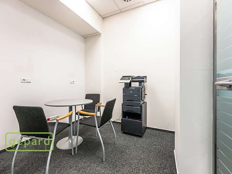 Комерційне приміщення в оренду, 252 м² (15 з 15)