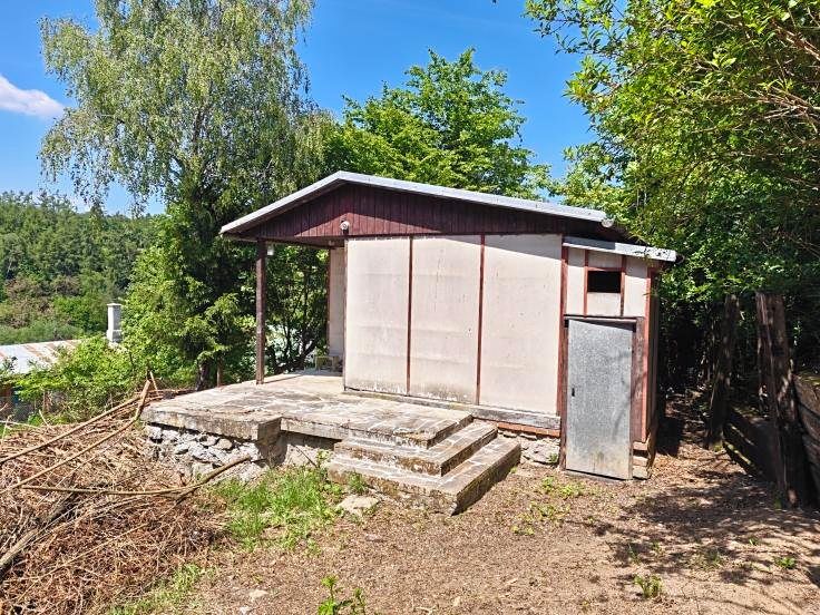 Prodej chaty 329 m², pozemek 329 m² – fotografie 2