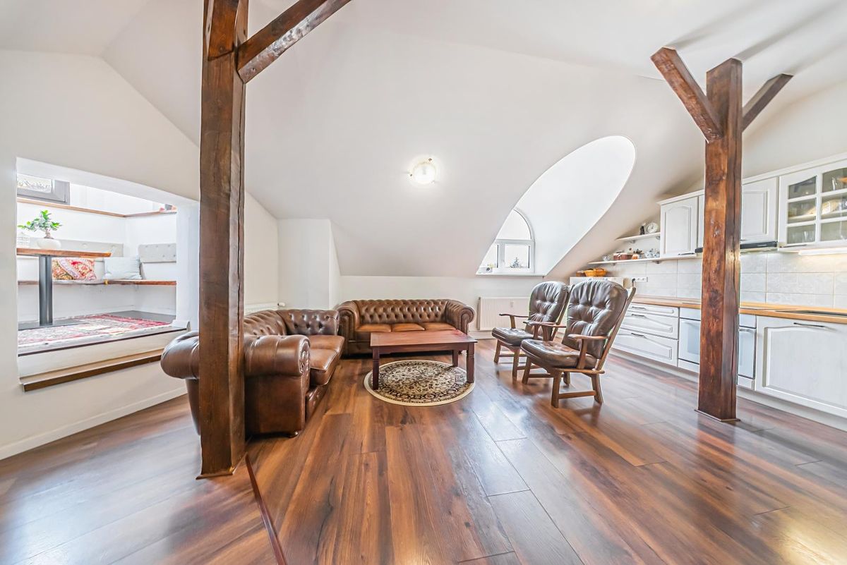 Prodej bytu 5+kk 117 m² – fotografie 3