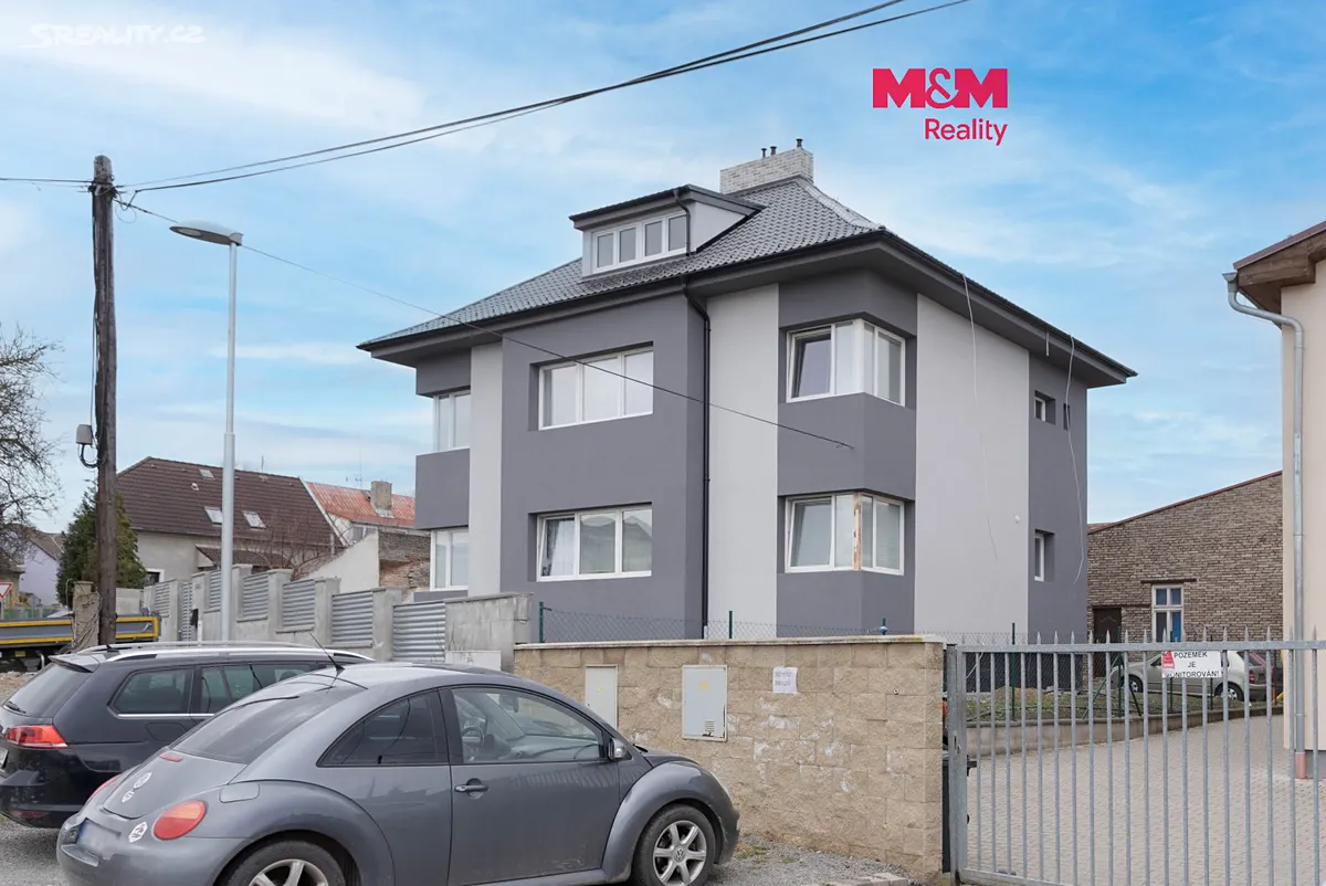 Prodej činžovního domu 400 m², Kladno