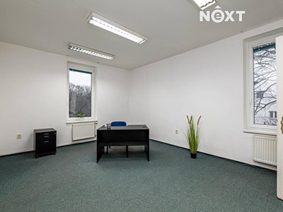 Pronájem kanceláře 107 m²
