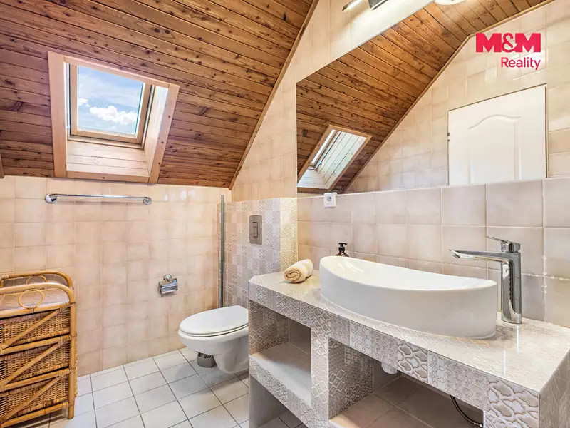 Prodej ubytovacího zařízení 239 m², Harrachov – náhled fotky 3
