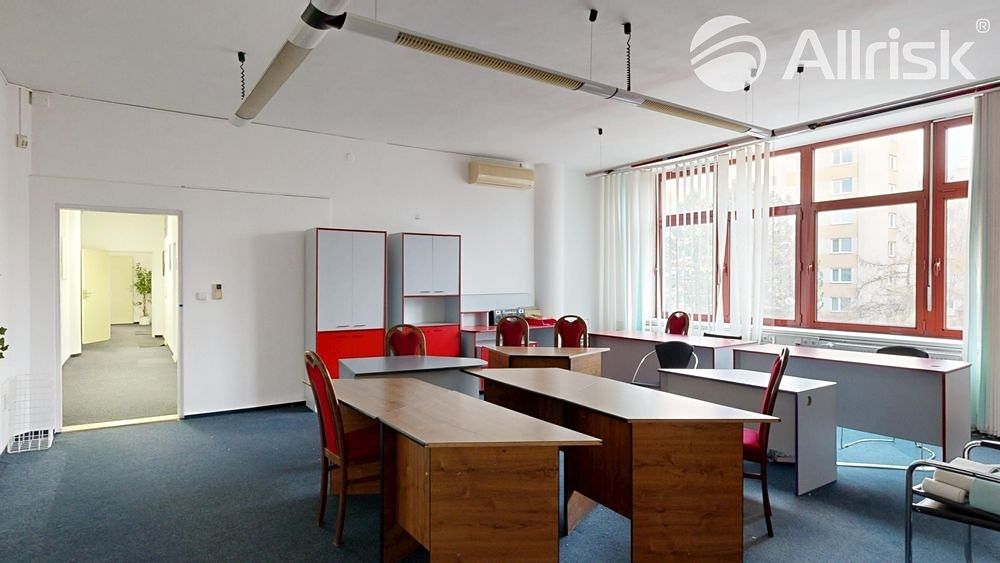 Pronájem kanceláře 51 m²