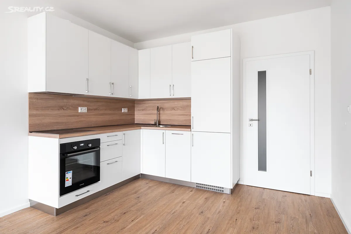 Pronájem bytu 2+kk 54 m² - Widok 2