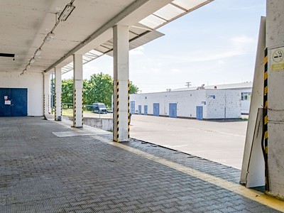 Комерційне приміщення в оренду, 8 000 м² (3 з 41)