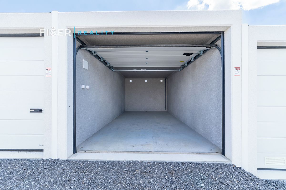Pronájem garáže 15 m² – fotografie 2