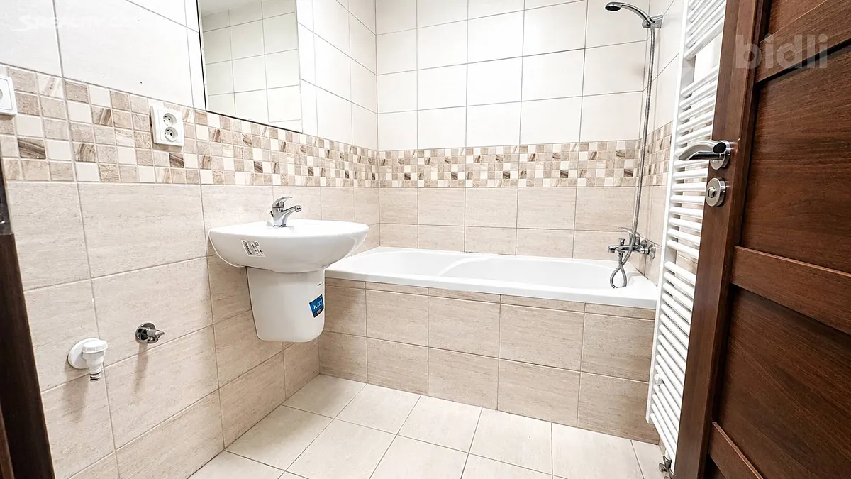 Pronájem bytu 2+kk 52 m² - Więcej