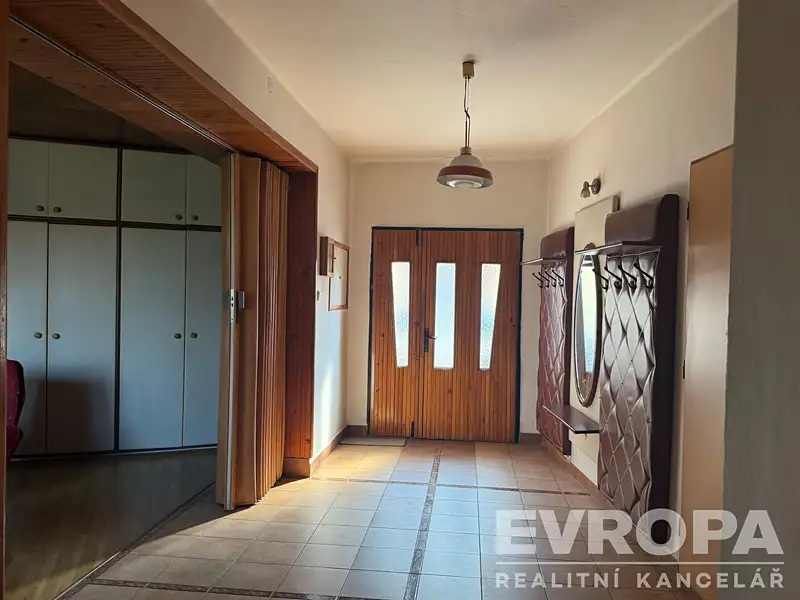 Prodej rodinného domu 237 m², pozemek 333 m², Velká Bystřice – náhled fotky 3