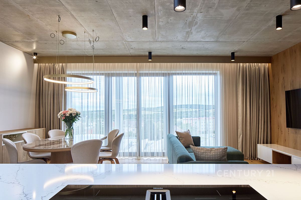 Pronájem bytu 4+kk 114 m²