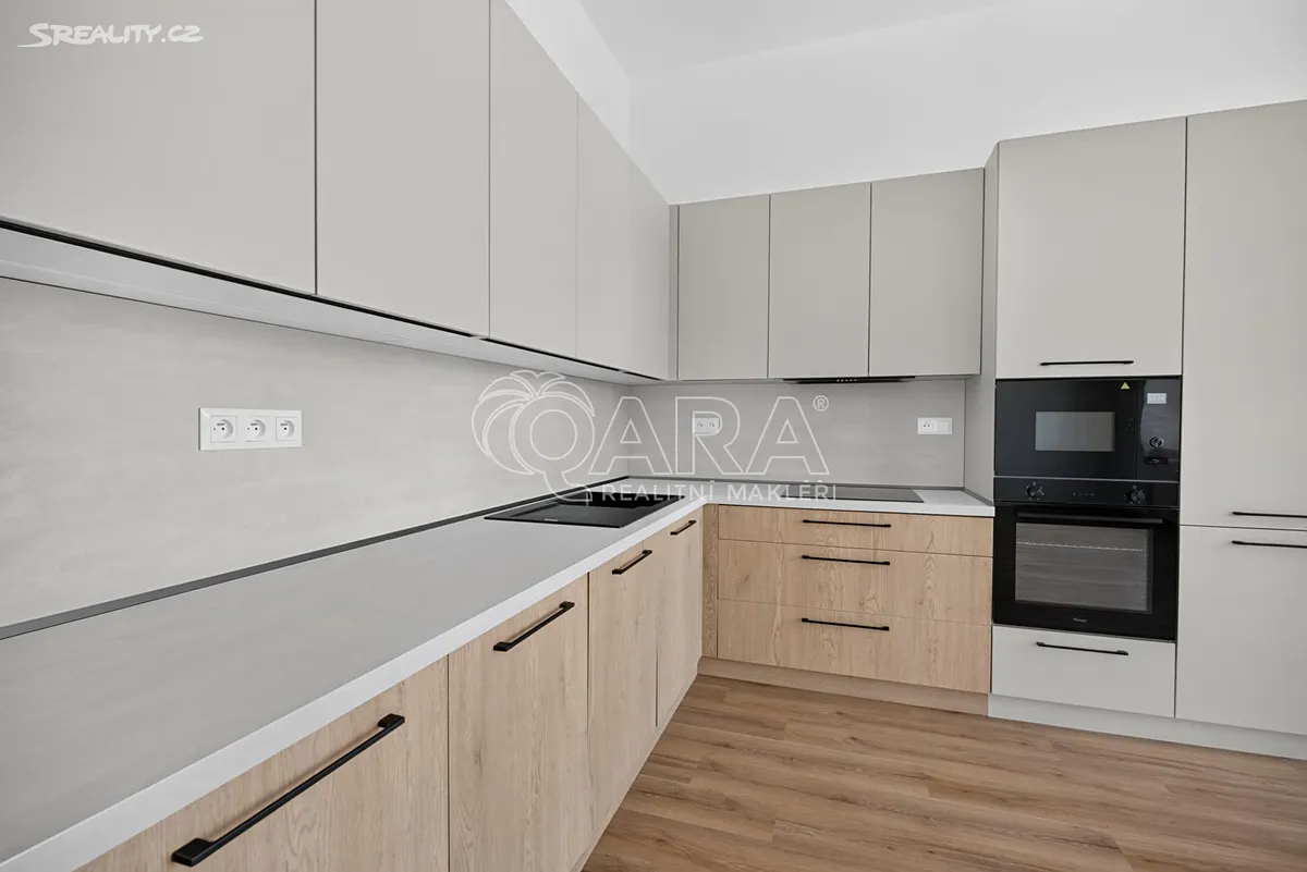 Prodej bytu 3+kk 80 m² – pohled 4