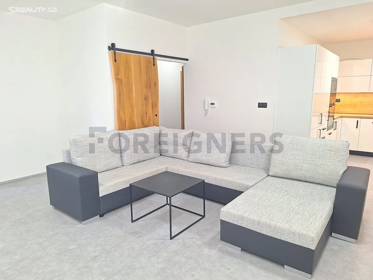 Pronájem bytu 3+kk 88 m² - Widok 3
